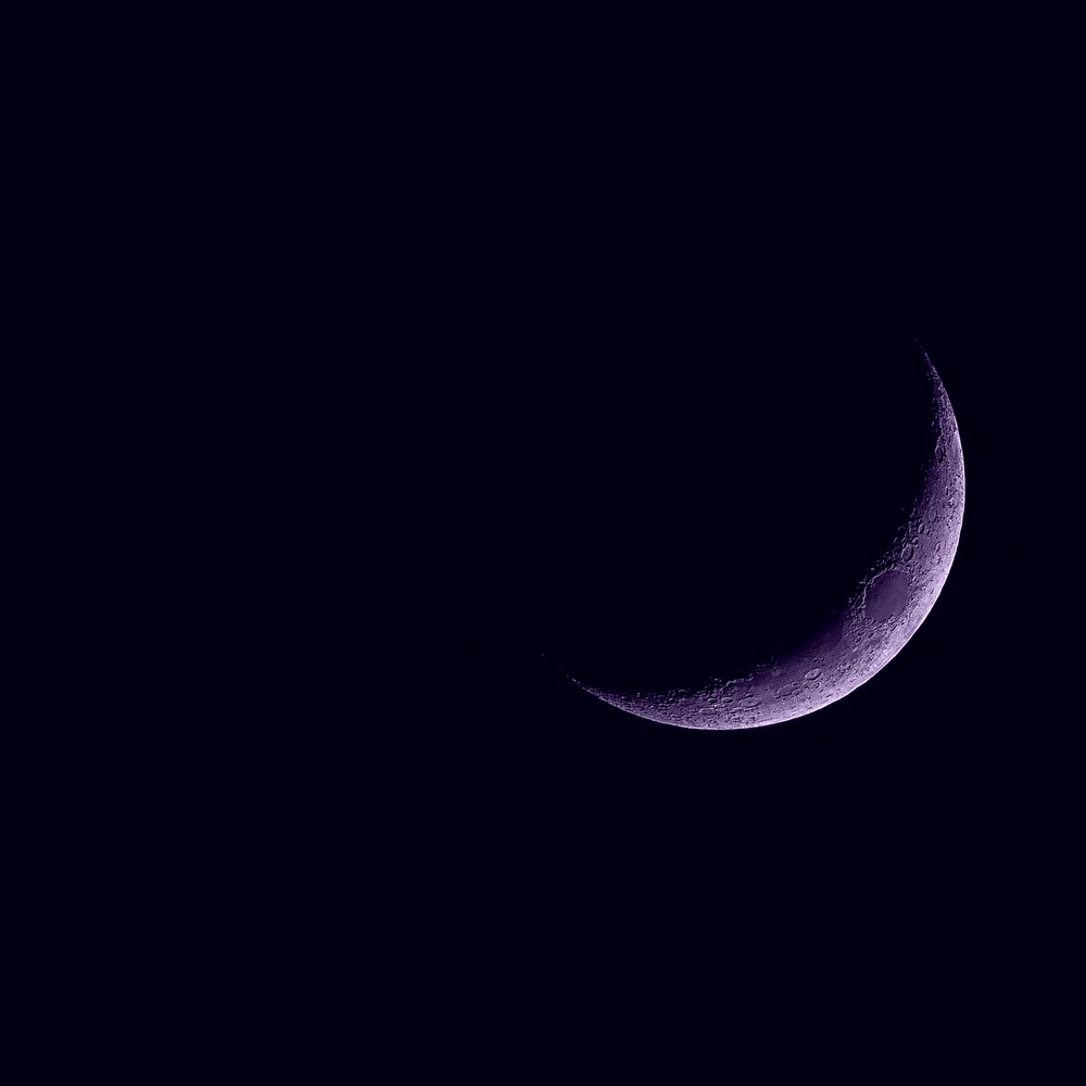 Moon crescent