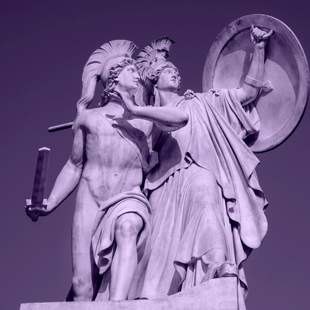 Statues of two powerful roman gladiators